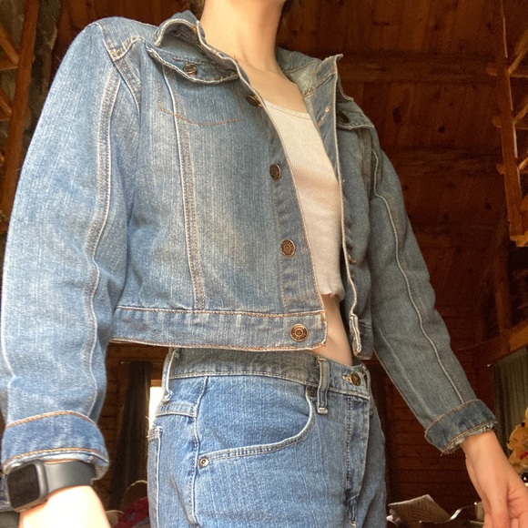 Creative Looks jean jacket - Picture 1 of 2